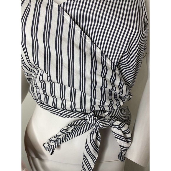 NWT Treasure & Bond Womens Strap Wrap Camisole Top Size Small Adjustable Straps - Picture 8 of 10